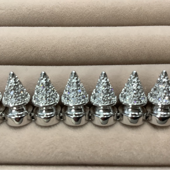 NWT NOIR AXL PAVE TREE SPIKE BRACELET - Picture 4 of 6